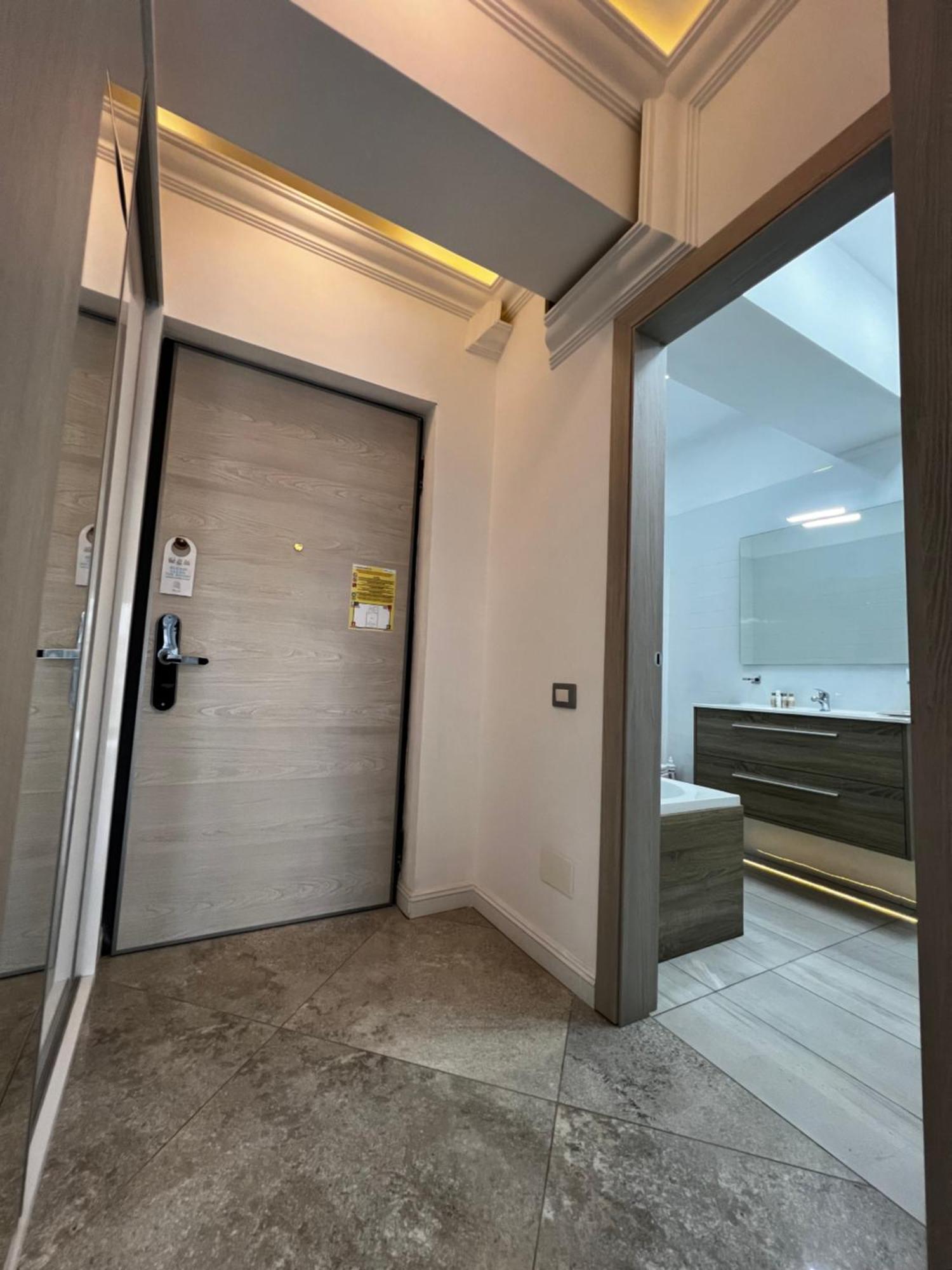 Moft By White Tower Apartament *